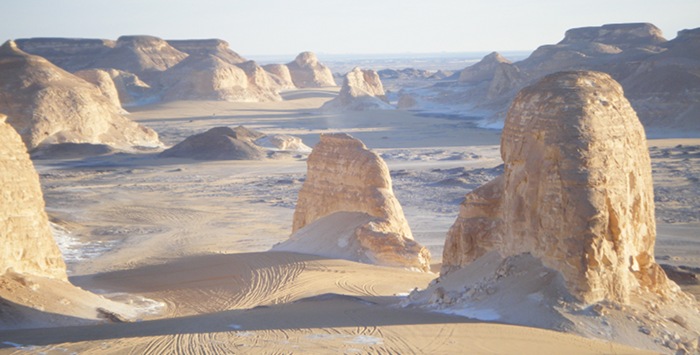 Pretty views as we descended down into the White Desert.