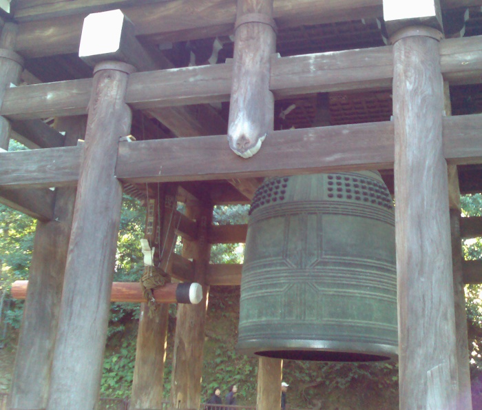 The 74 tonne bell at the Chion-in temple, which was cast in 1633.
