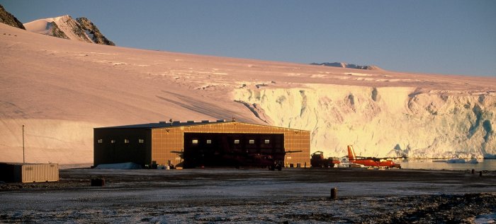 The hangar and aircraft early in the morning on one of the last days of the summer.