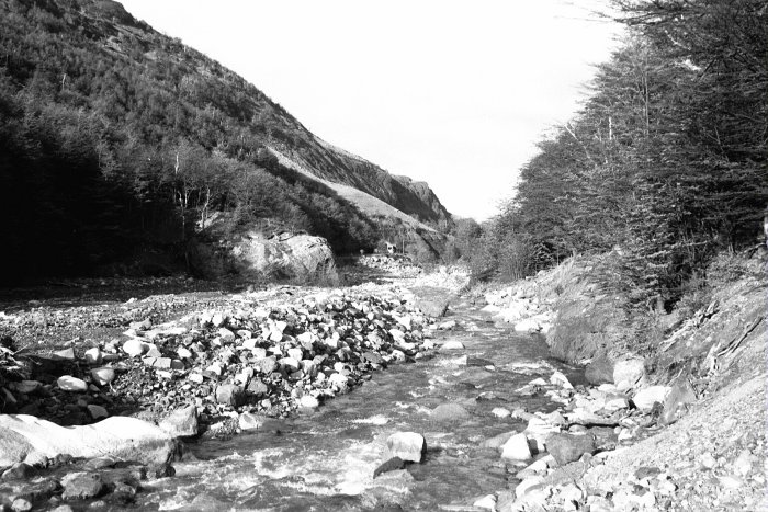 The river in the valley leading up to Los Torres.